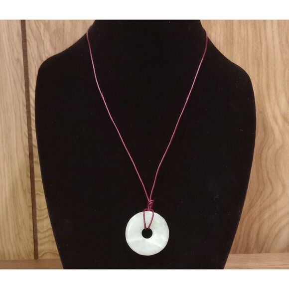 Vintage Natural Stone Jadeite Donut Disc Pendant 22" Leather Cord Necklace - Picture 1 of 4
